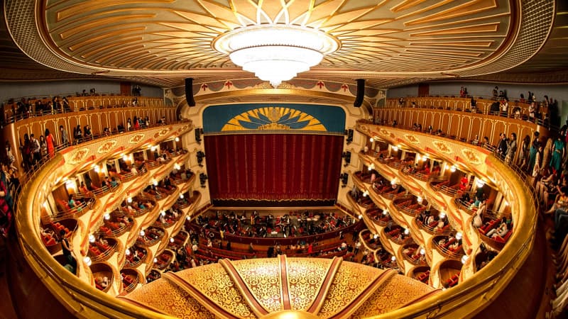 Экскурсия в театре «Астана Опера»